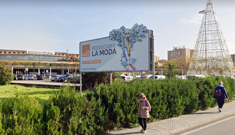 Una valla publicitaria